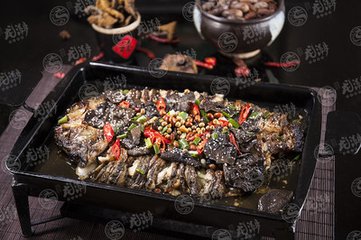 龍潮烤魚(yú)加盟