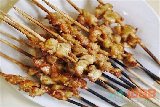 李老三油炸串串香加盟產(chǎn)品