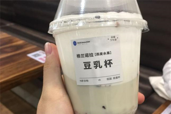 藍氣球豆乳加盟