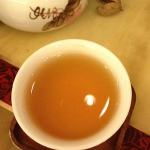 龍發(fā)茶飲加盟