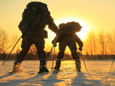 霓虹滑雪加盟