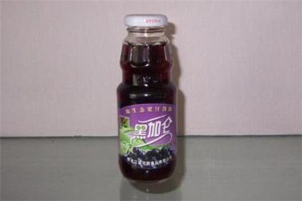 黑加侖飲品加盟