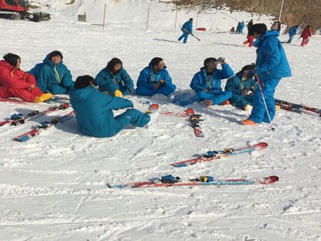 婭豪滑雪加盟