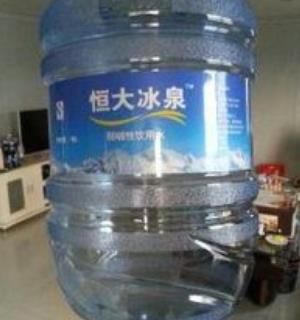 恒大冰泉桶裝水加盟