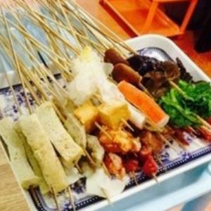 小胡子串串火鍋加盟