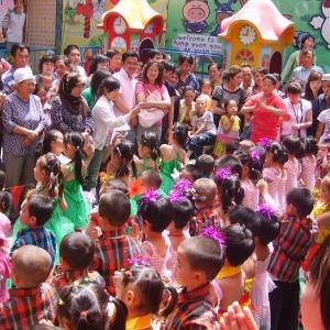 小博士藝術(shù)幼兒園加盟